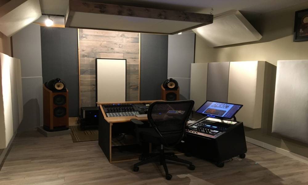 Bass trap for studio recording